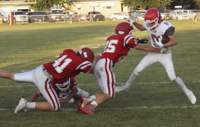 Fresh-Soph Defense Dominates Red Devils