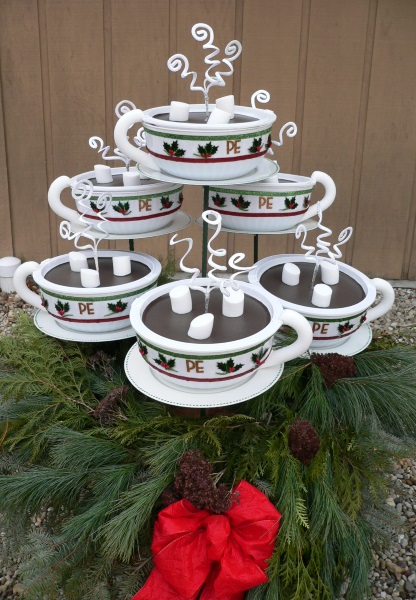Garden Club Brings The Polar Express to Morrison