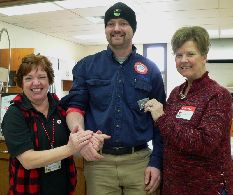 Bielema Donates Eighth Gallon of Blood