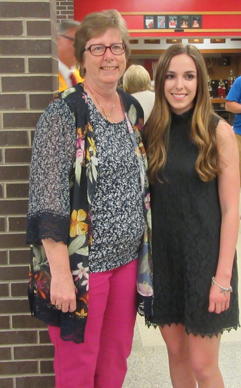 Pannier Receives MCH Auxiliary Scholarship