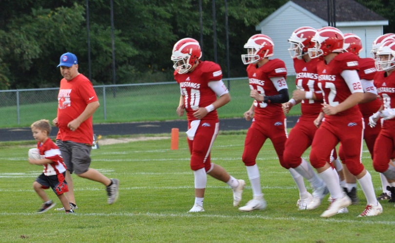 Honorary Captain Jeg Weets Leads Team