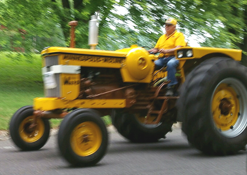 Aug122019TractorRide